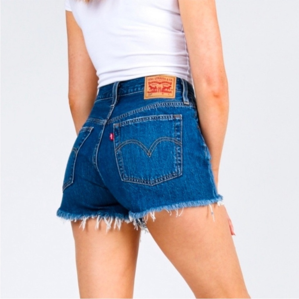 Levi's Premium 501 Dark Wash High Waisted
Raw Hem Jeans Shorts Size 30 - Picture 2 of 9